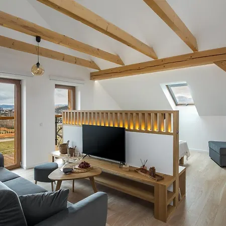 Apartamenty Tafla Nad Jeziorem Czorsztynskim Kluszkowce Exterior photo